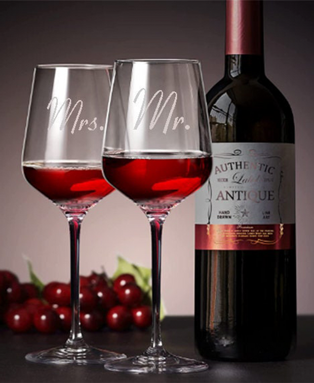 Custom Engraved Wine Glasses | Personalized Wine Glasses | Inscrible™